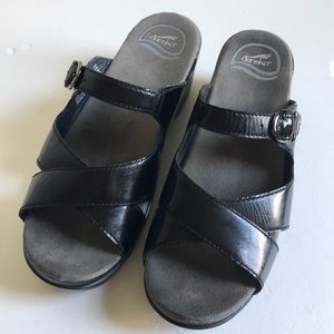 Dansko Black Patent Leather Sandals